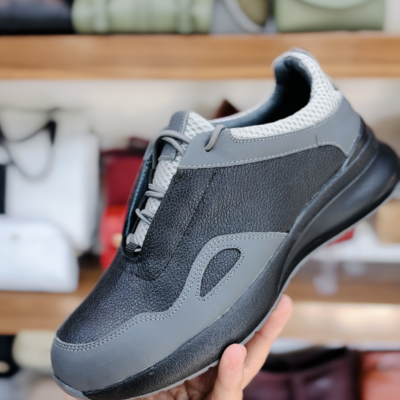 کفش ونس چرم طبیعی زنانه و دخترانه مدل تامی